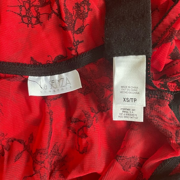 La Senza sheer red and black floral mesh babydoll lingerie - Picture 4 of 10